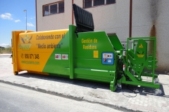 COMPACTADORA-CON-ELEVACARRO